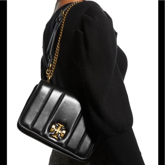 Tory Burch Quilted Chain Bag in Black/Rolled Gold - Picture 14 of 15